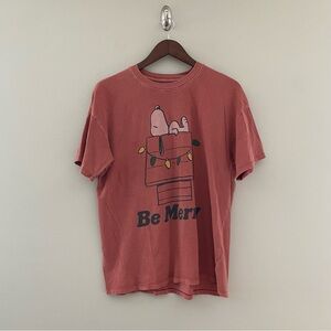 AMERICAN EAGLE Eagle Oversized Snoppy "Berry Merry" Graphic T-Shirt Size XS/S